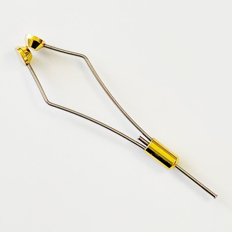 Bobbin Brass Grip